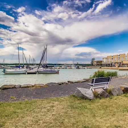 Lagovida Hafenhaus C Am Stoermthaler * Grosspoesna